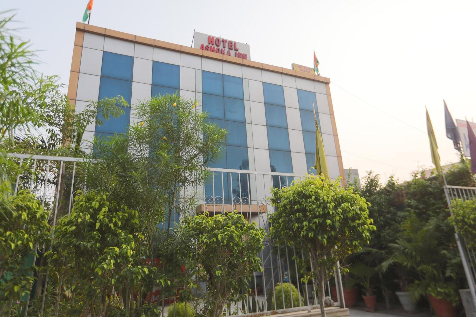Hotel O Ashoka Inn Hotel Near Botanical Garden Noida Extérieur photo
