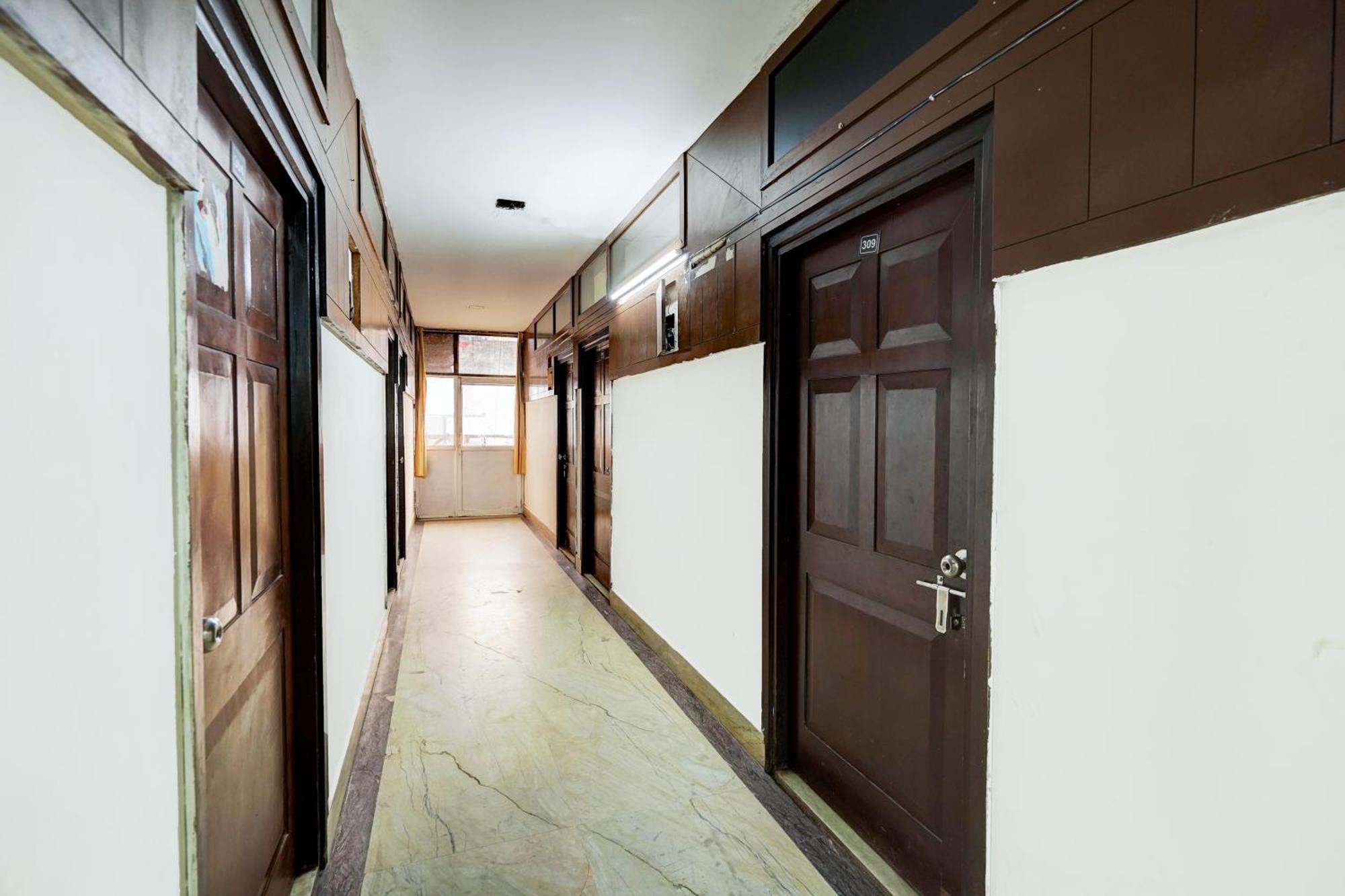 Hotel O Ashoka Inn Hotel Near Botanical Garden Noida Extérieur photo